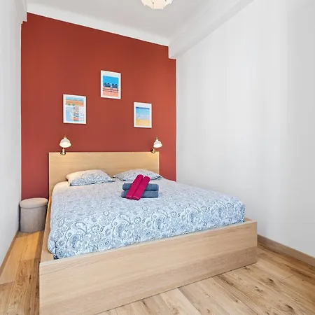 Renting - Notre Dame - Cosy Loft Perfect View On The Roofs Апартаменты Ницца