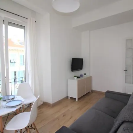 Renting - Notre Dame - Cosy Loft Perfect View On The Roofs アパート *