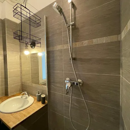 アパート Renting - Notre Dame - Cosy Loft Perfect View On The Roofs
